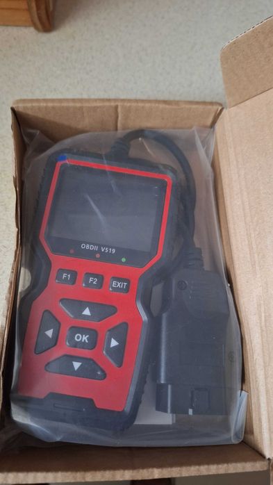 OBD2 V519 Skaner diagnostyczny, tester błędów w samochodzie