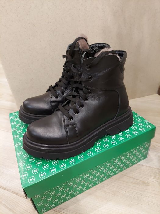 Ботінки черевики шкіряні зимові дитячі 37р