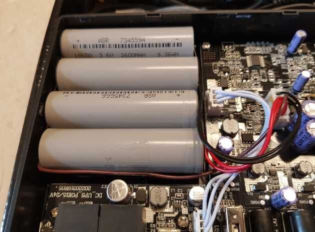 ДБЖ для роутеру mini-UPS  WI-Fi 12V / 9V / 5v 10400 mAh