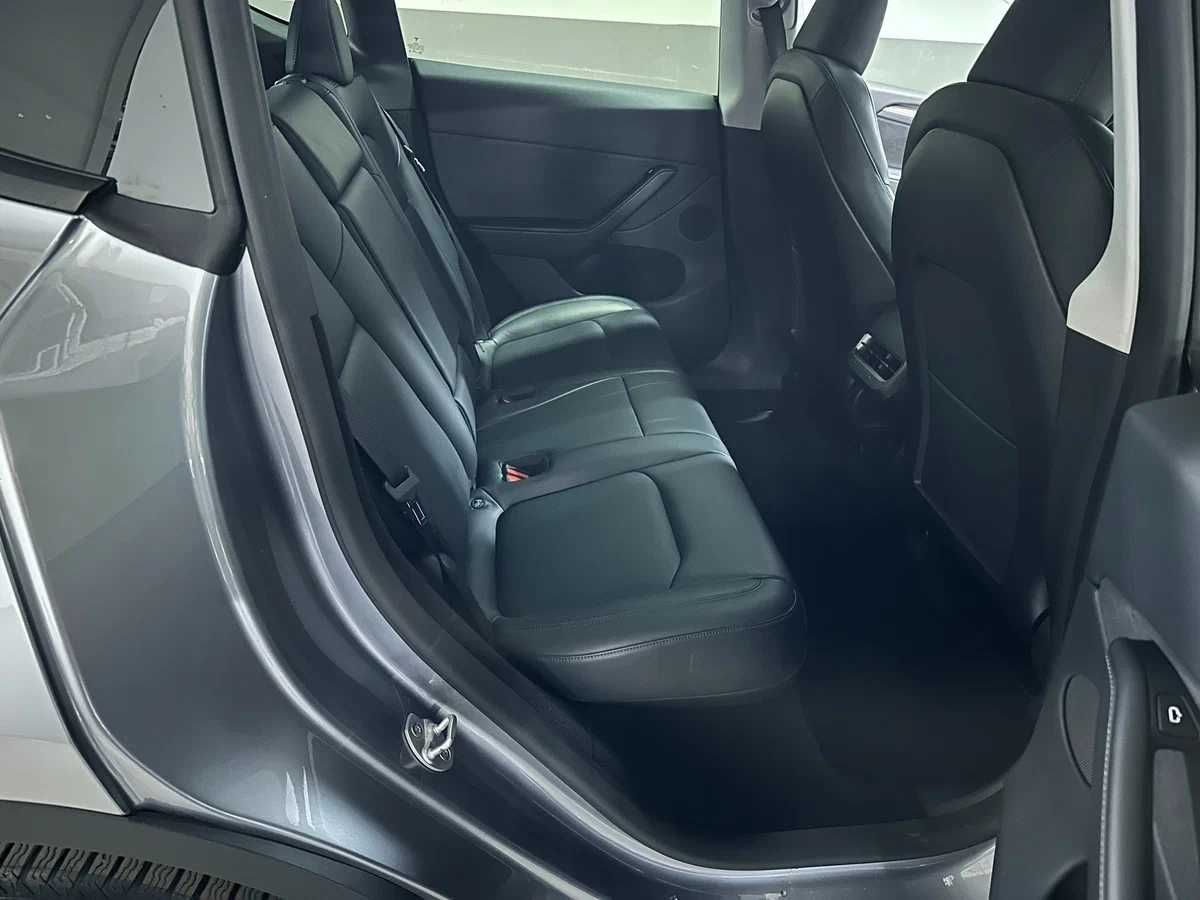 Tesla Model Y Long Range, 2023