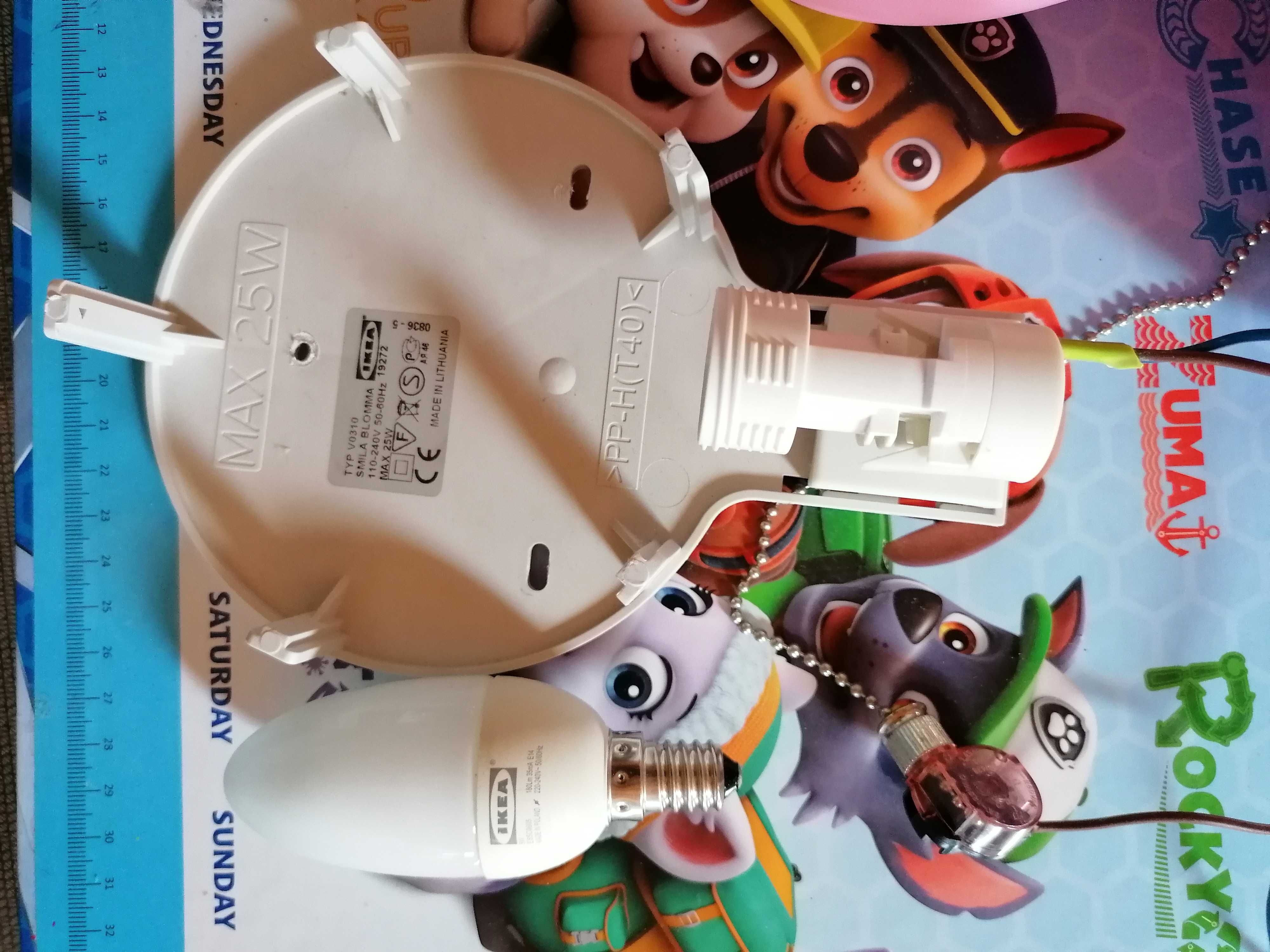 Kwiatek nocny -lampka Ikea