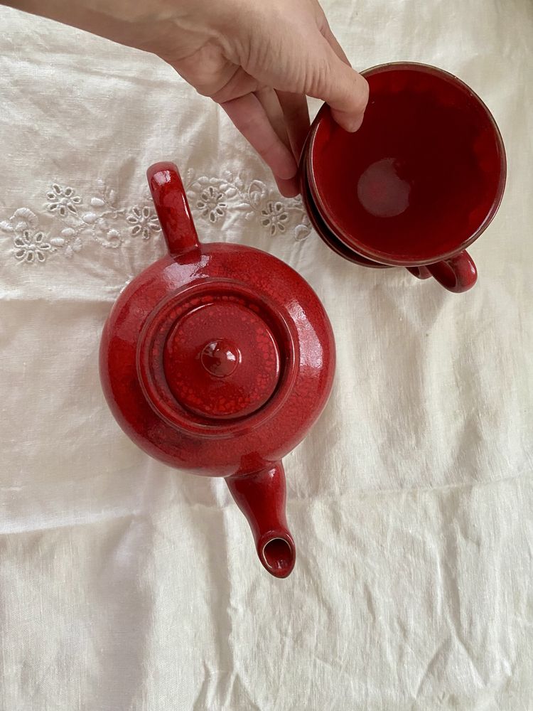 Conjunto de chá vermelho