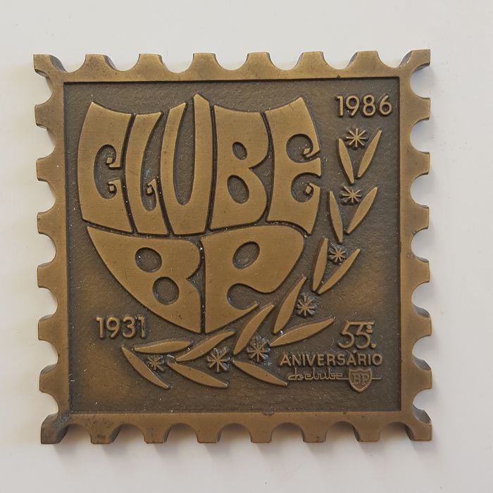 3 Medalhões bronze antigos