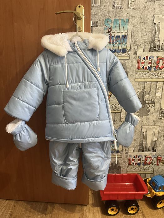 Продам дитячій комбінезон