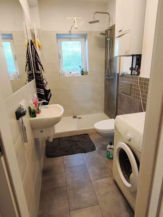 Pokój w mieszkaniu 3 pokojowym przyjaźni