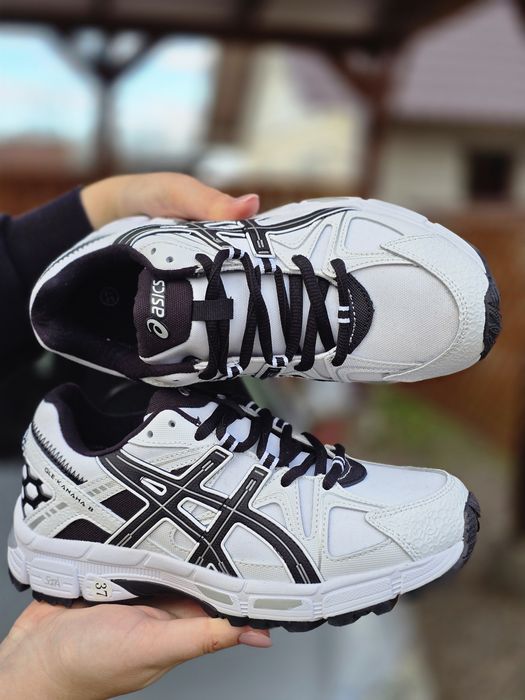 Жіночі зимові термо кросівки Asics gel kahana 8
