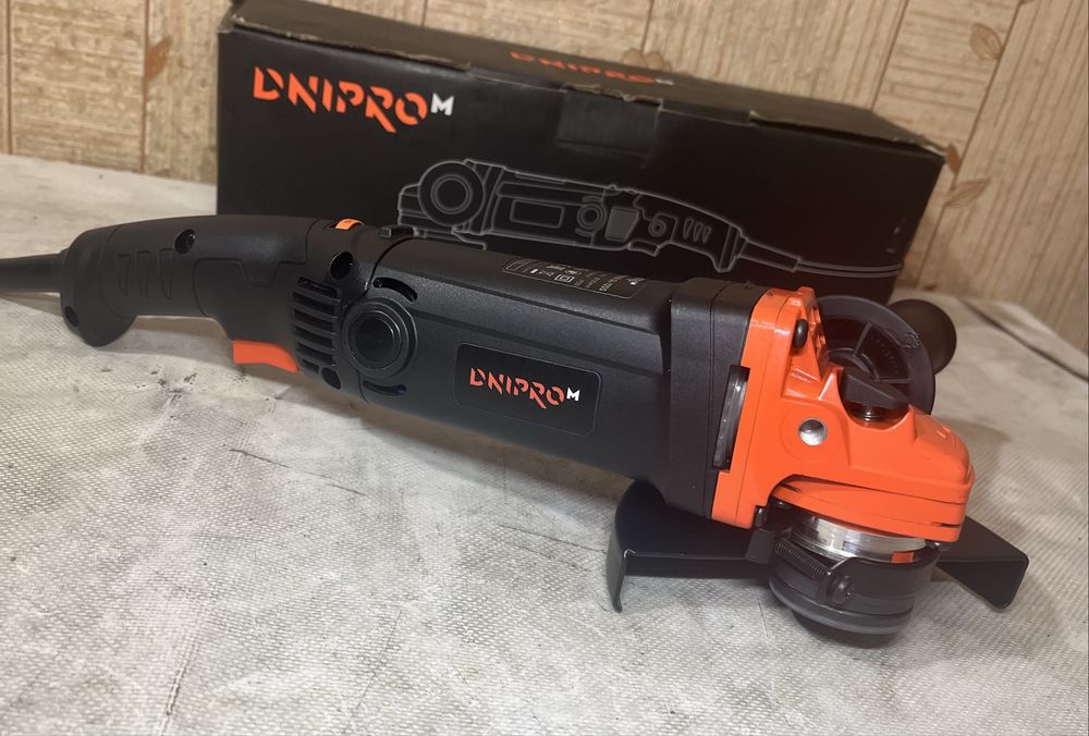 Болгарка → Dnipro-M GL-125S з регулятором ОБЕРТІВ + ГАРАНТІЯ до 2028 р