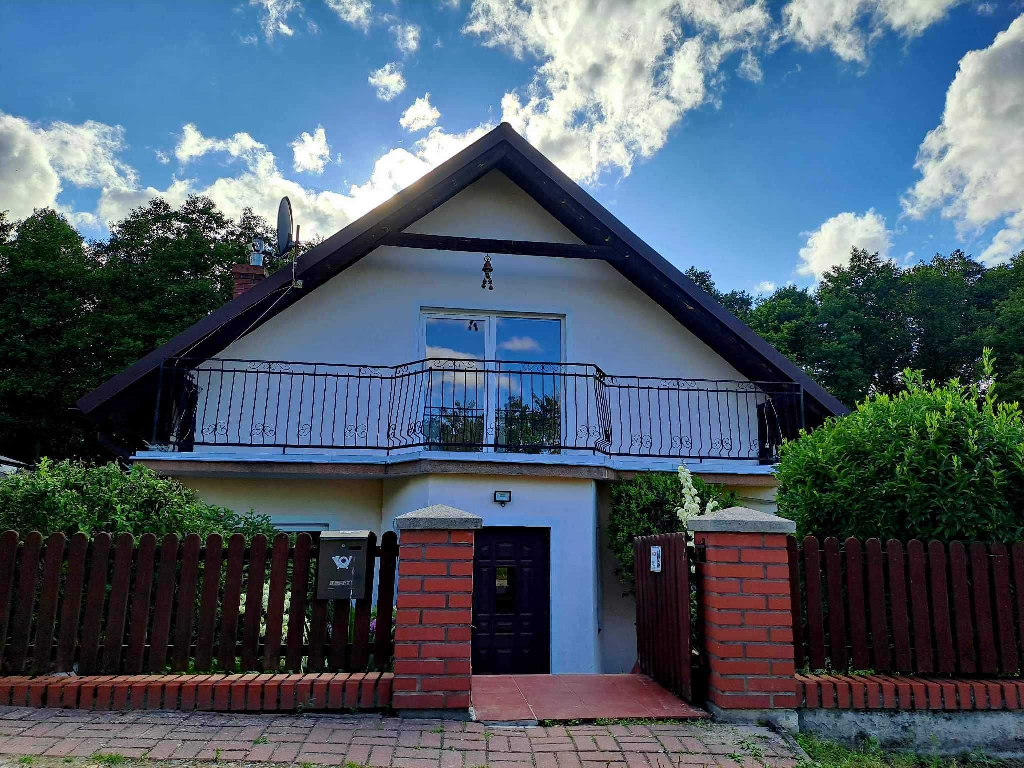 Wakacyjna oaza w sercu Kaszub – domek letniskowy w Charzykowach!