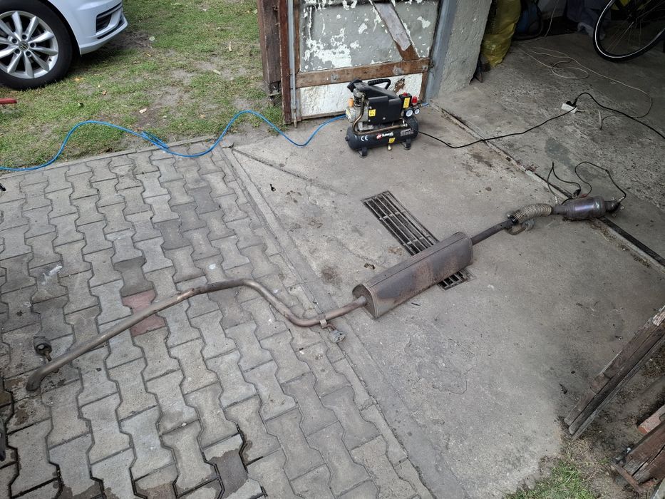 Katalizator skoda citigo vw up seat mii  z sondami caly  kpl wydechowy