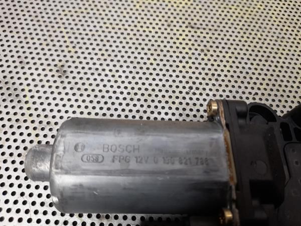 Motor vidro frente direito AUDI A4 Avant (8D5, B5)