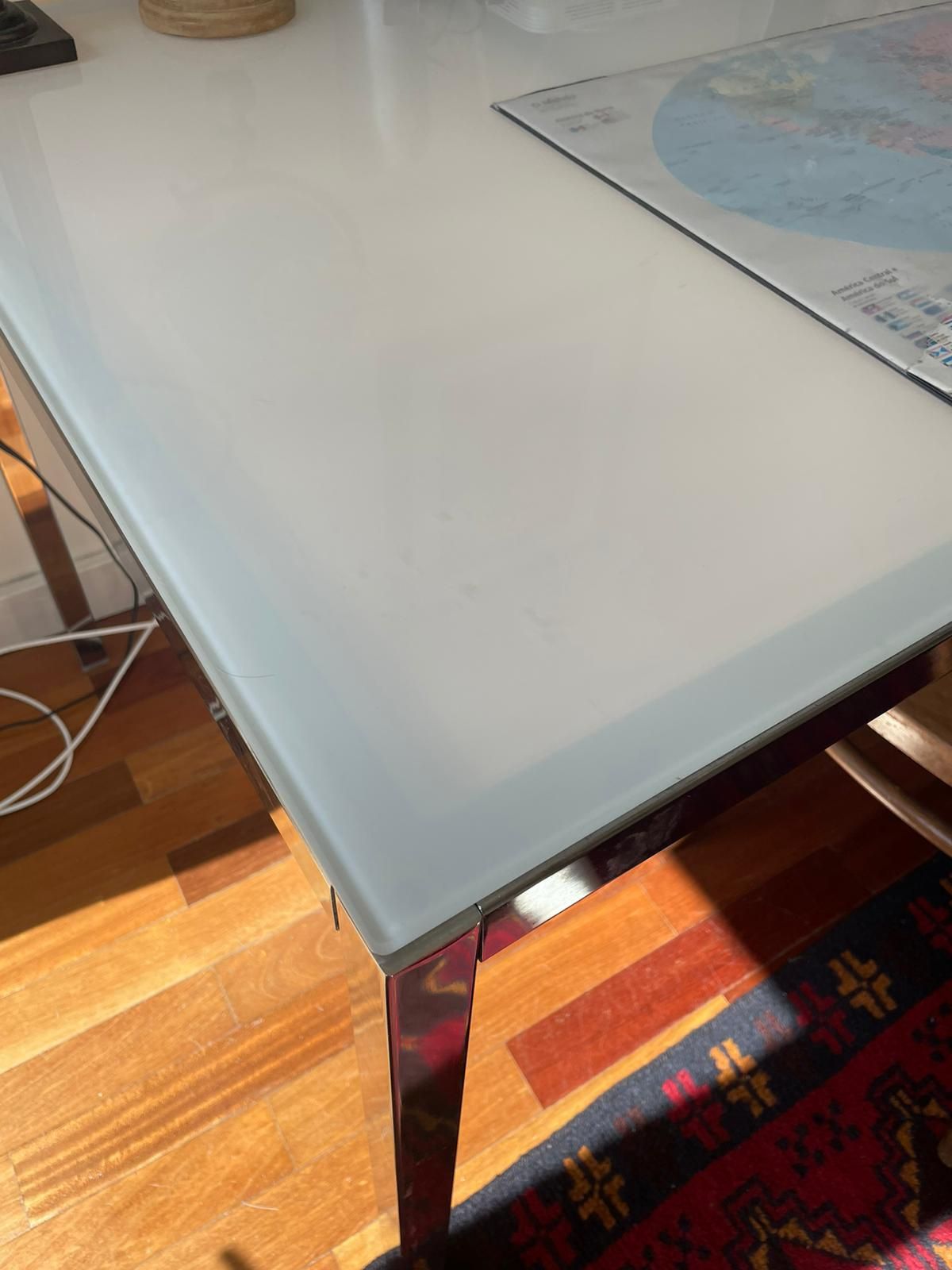 Mesa largura85×comprimento135×altura75