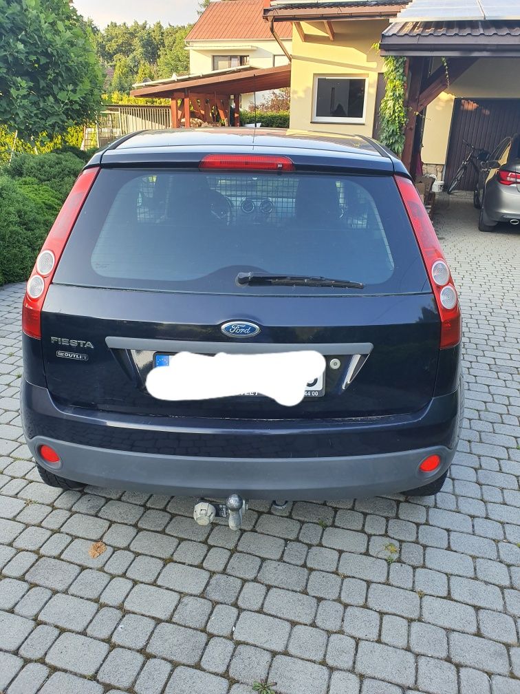Samochód Ford Fiesta van 2 osobowy 1.3 benzyna