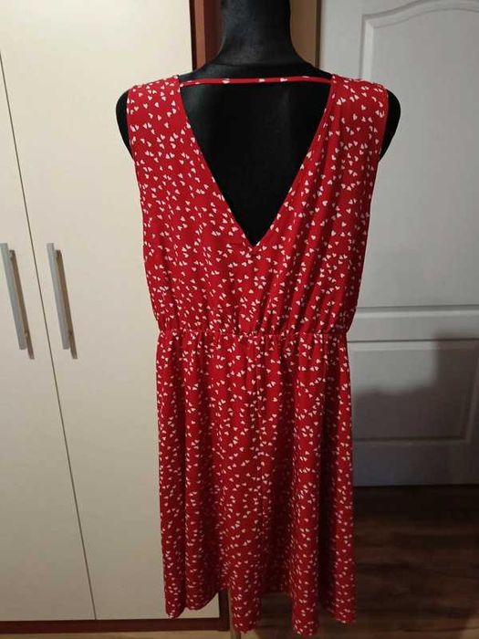 sukienka czerwona shein 44