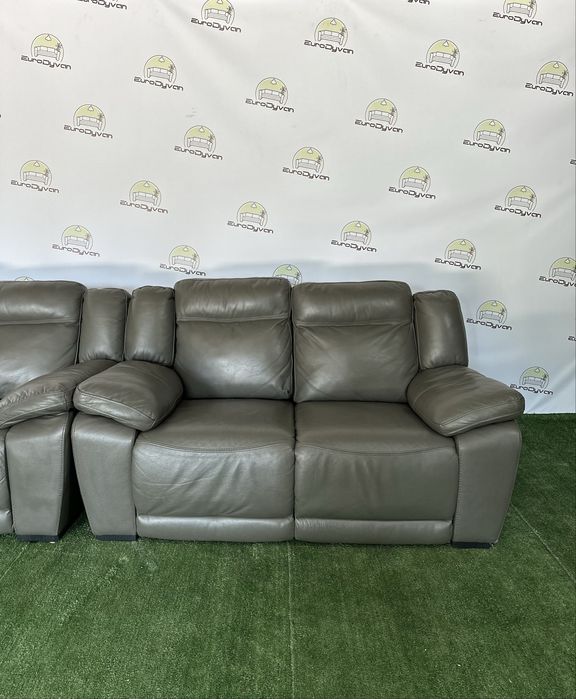 Комплект стильних шкіряних диванів електро реклайнер з Німечччини
