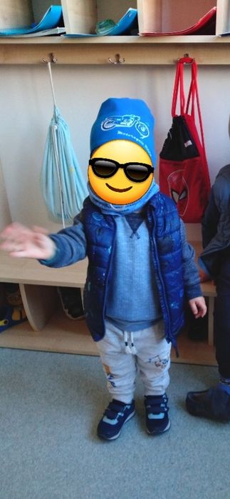 Kamizelka, bezrękawnik dla chłopca 92