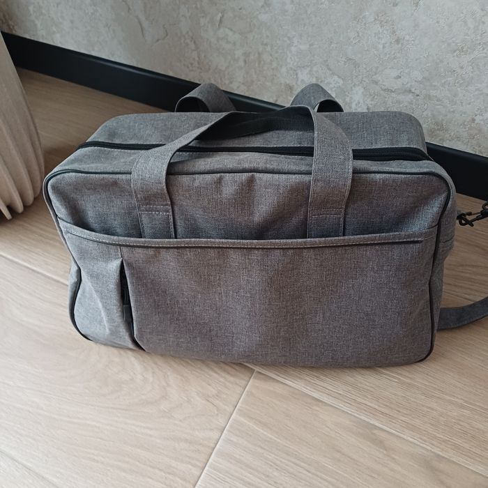 Сумка для подорожей в ідеальному стані