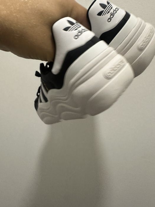 Adidas Superstar Millencon rozmiar 39 1/3
