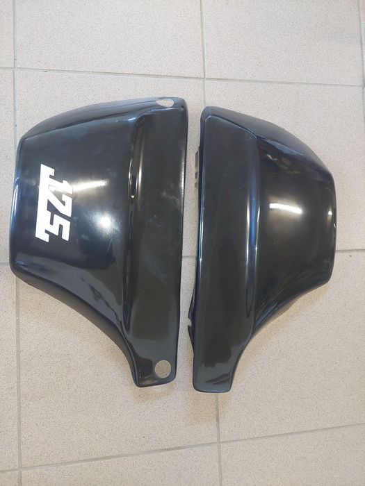 Sprzedam nowe polskie oslony boczne boczki rama wsk125 garbuska duże