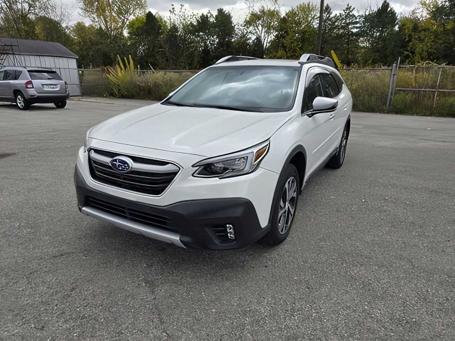 Subaru Outback      2022