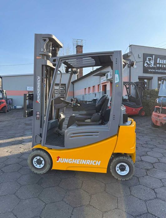 Wózek Widłowy JUNGHEINRICH EFG316 rok 2019 TRIPLEX 5,5M Bateria LI ION