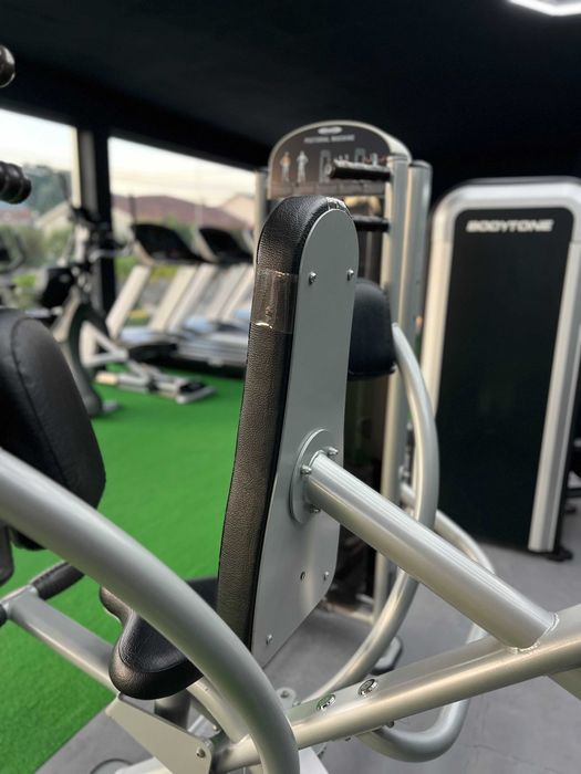 Máquina Pec Fly Panatta