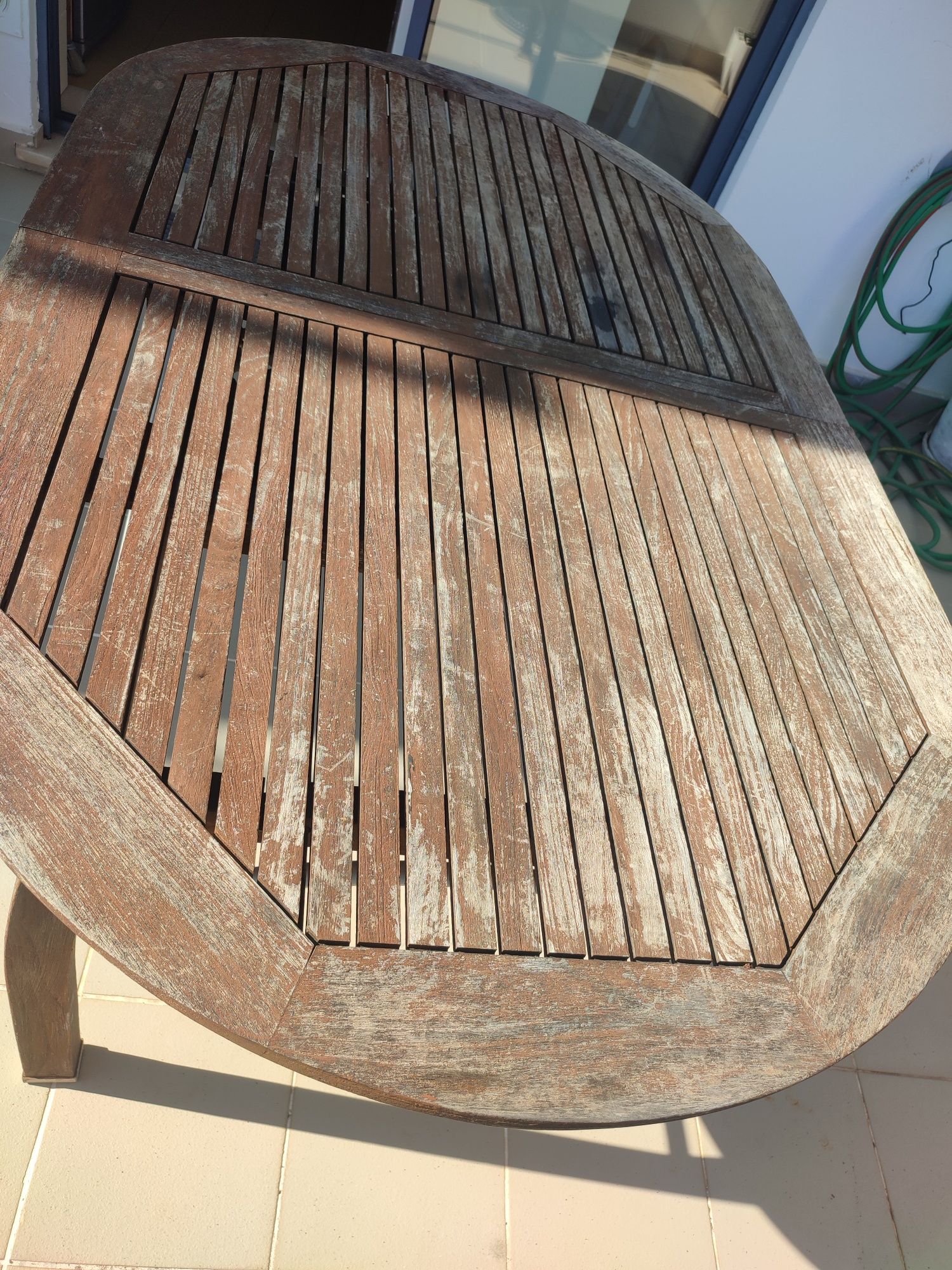Mesa em teca e inox