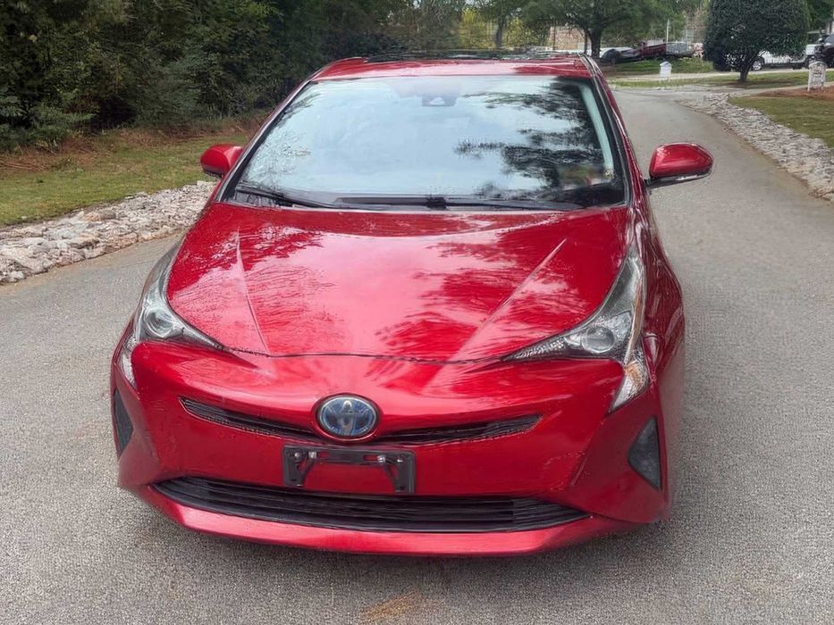 Toyota Prius Three      2016