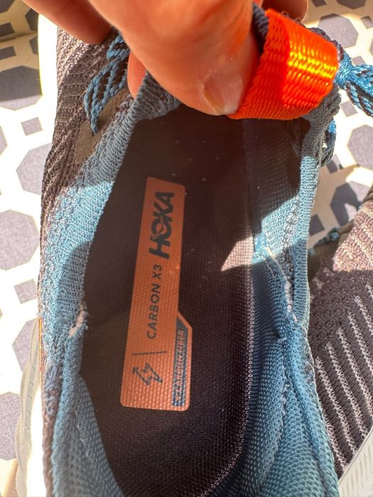 Ténis running Hoka Carbon x3 Tam 43 1 /3 novos