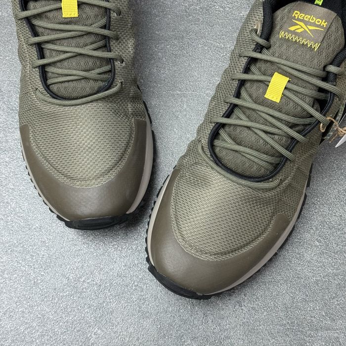 ОРИГІНАЛ 100 % Водонепроникні Кросівки Reebok Gore tex GX3601 /42.5 р