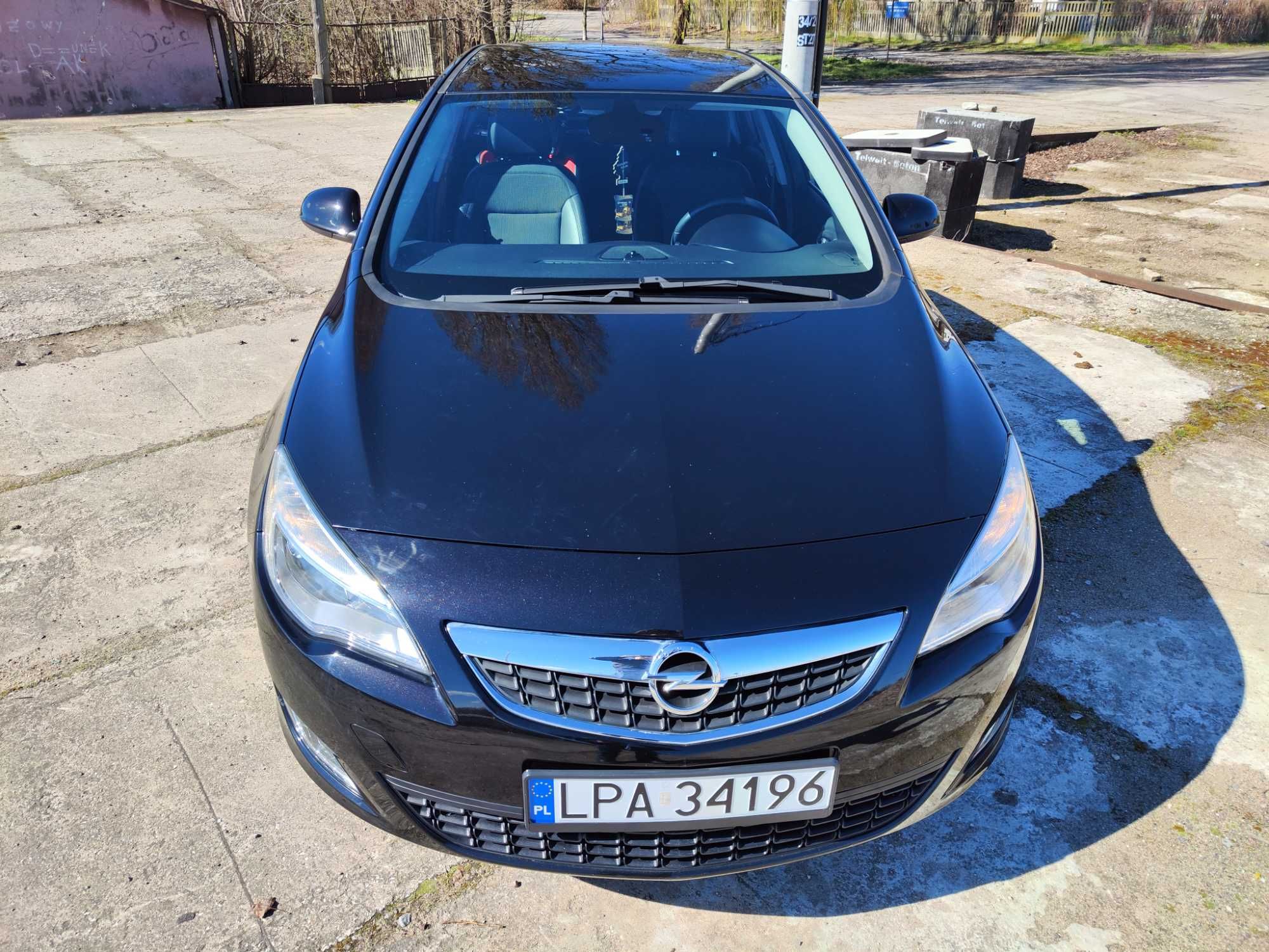 Opel Astra J 1.6 Turbo