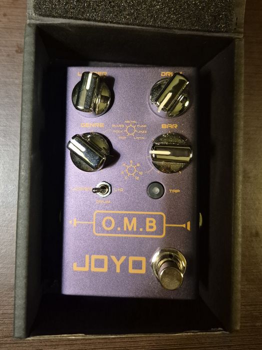 Kostka JOYO OMB R06 - looper i automat perkusyjny
