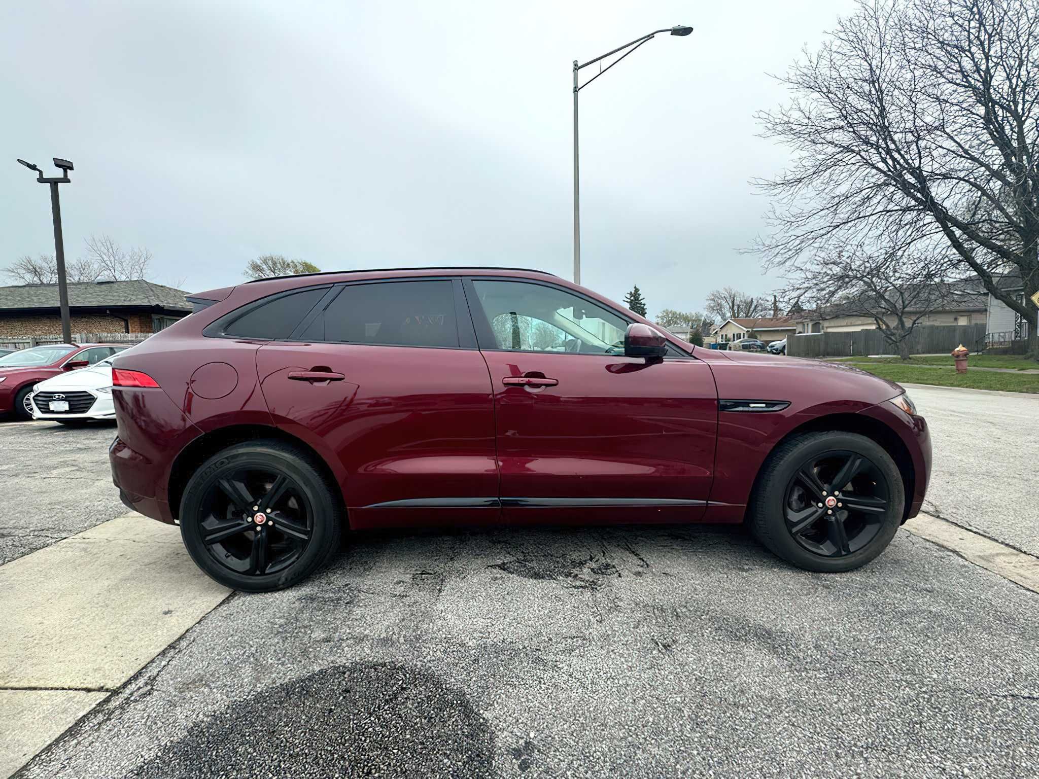 Jaguar F-Pace 2017