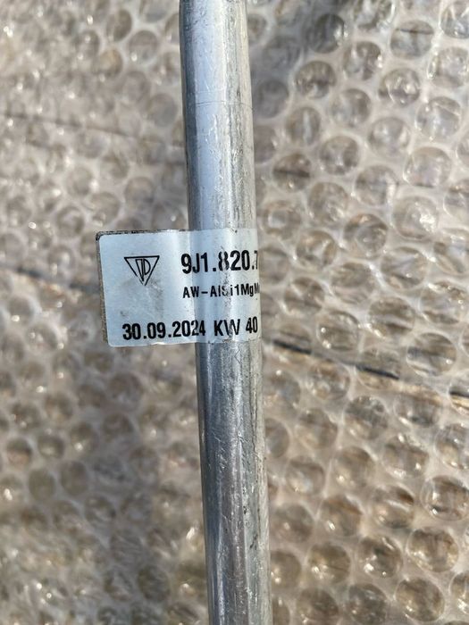 Porsche taycan 9j1 трубка кондиціонера 9j1820730f