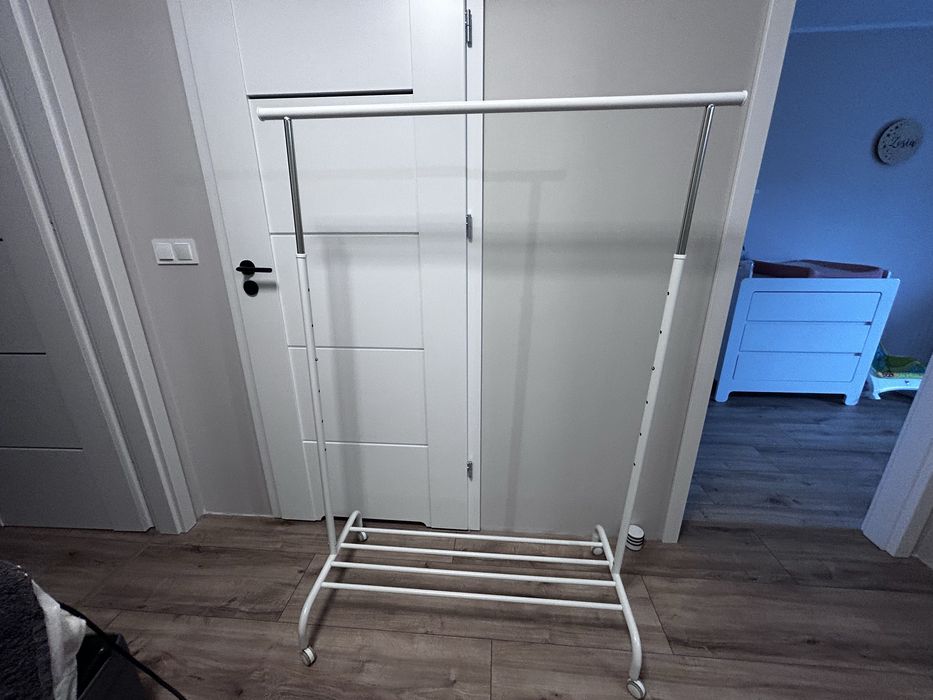 Wieszak Ikea Rigga