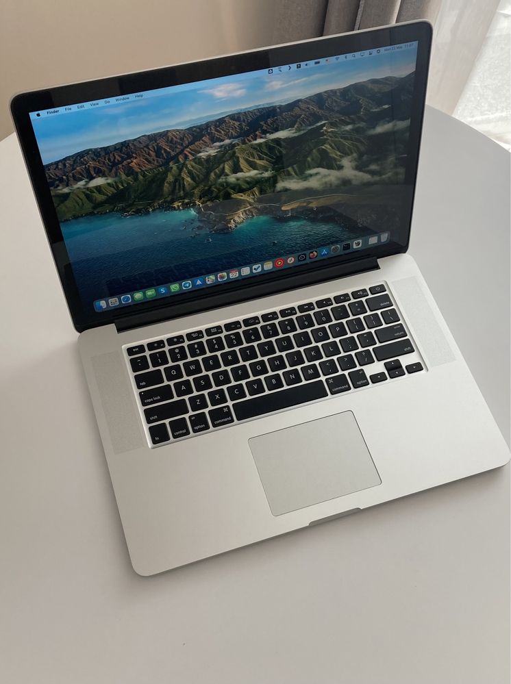 MacBook Pro 15 retina display