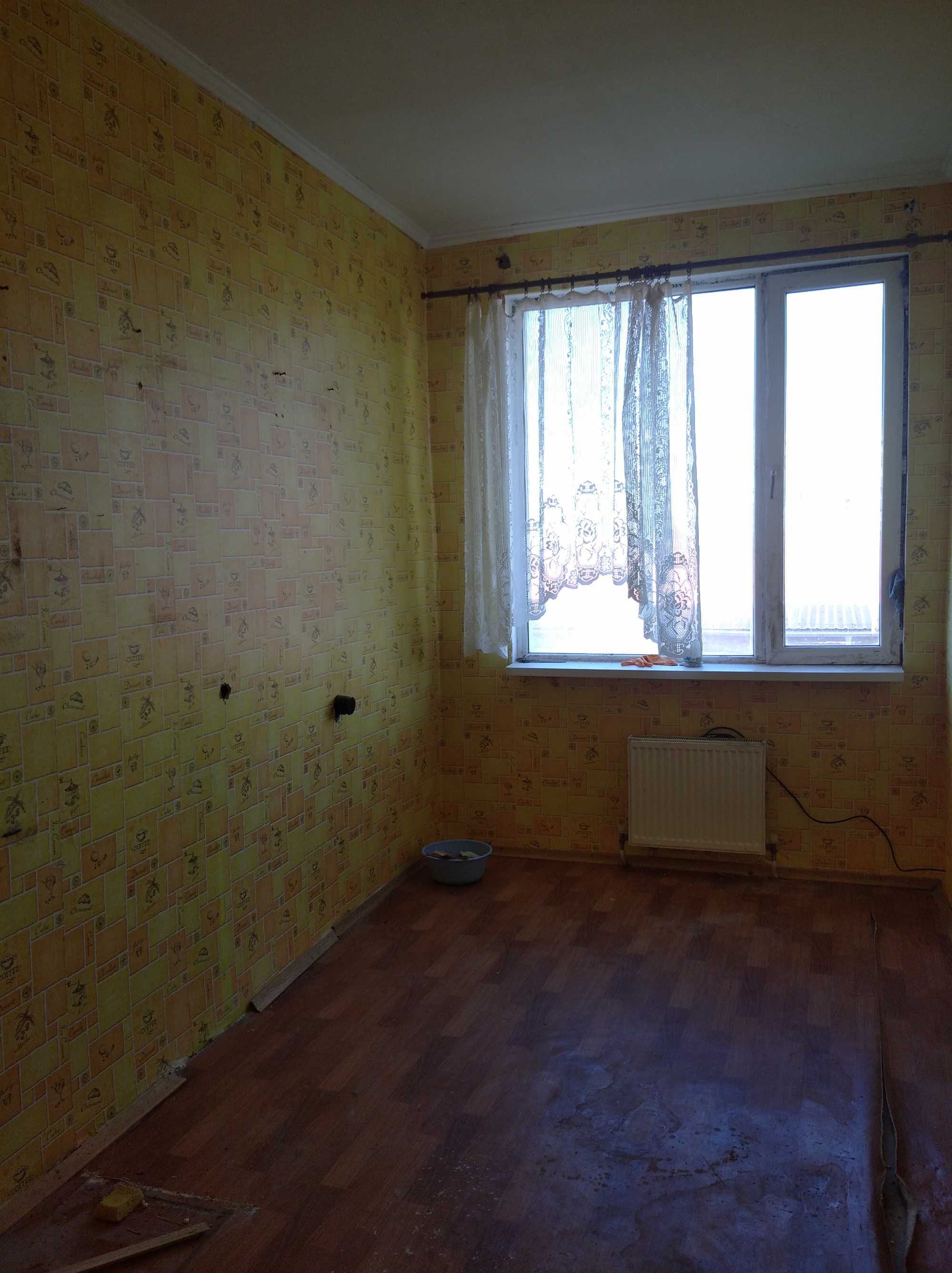 Срочно продам 2-х ком кв.на Пирогова.