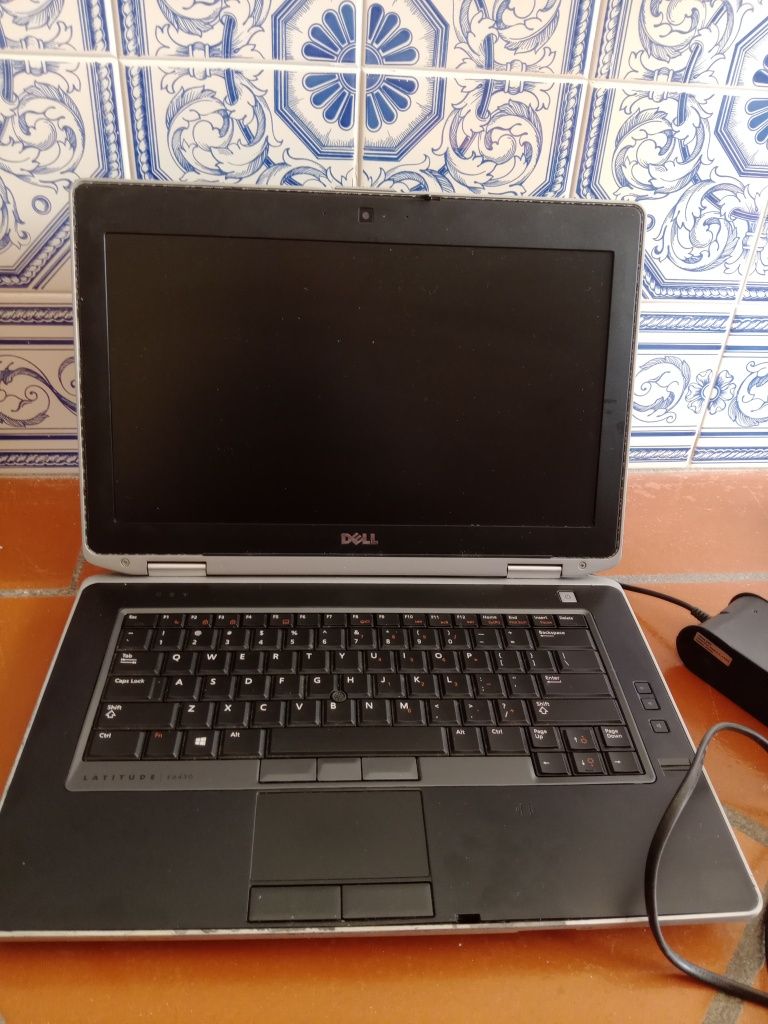 Portátil Dell Latitude E6430 – 8 GB RAM / 500 GB HDD – Com Carregador