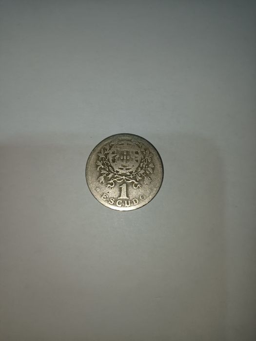 Moeda antiga de 1 escudo de 1928