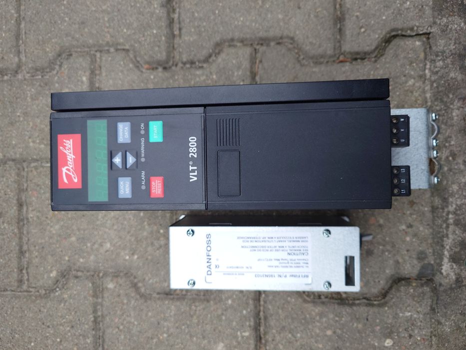 Falownik Danfoss VLT 2800 9.1A z filtrem sieciowym