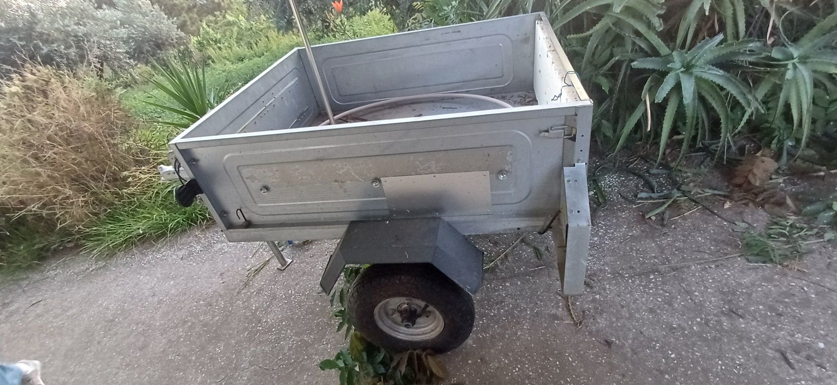 Atrelado para carro