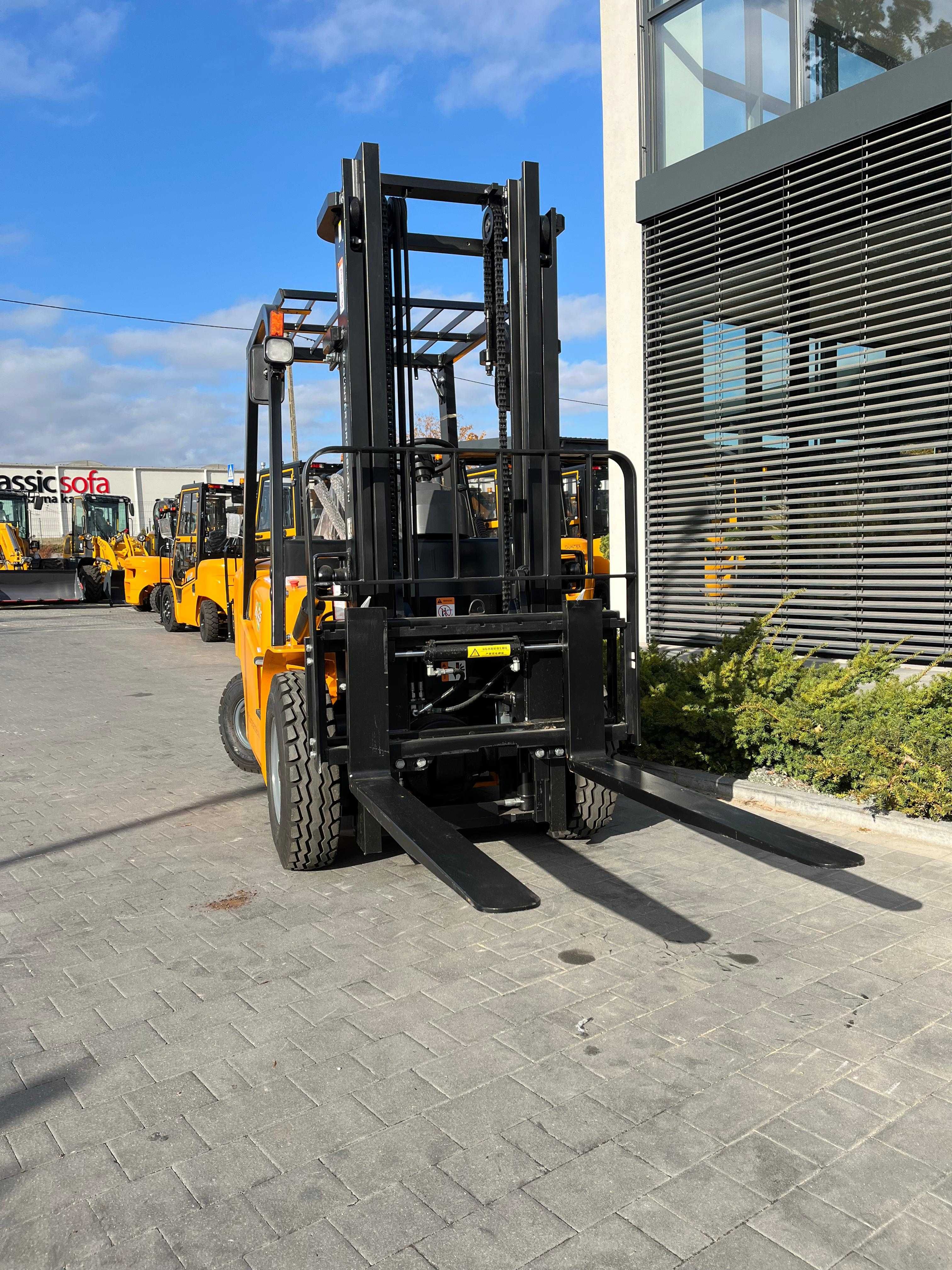 Elektryczny wózek widłowy Gunter Grossmann 2,5T duplex