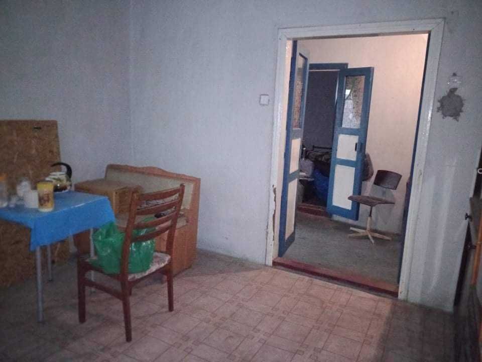 Продається земля в селі з 2 будинками. Село Бобрица, Черкаской обл.