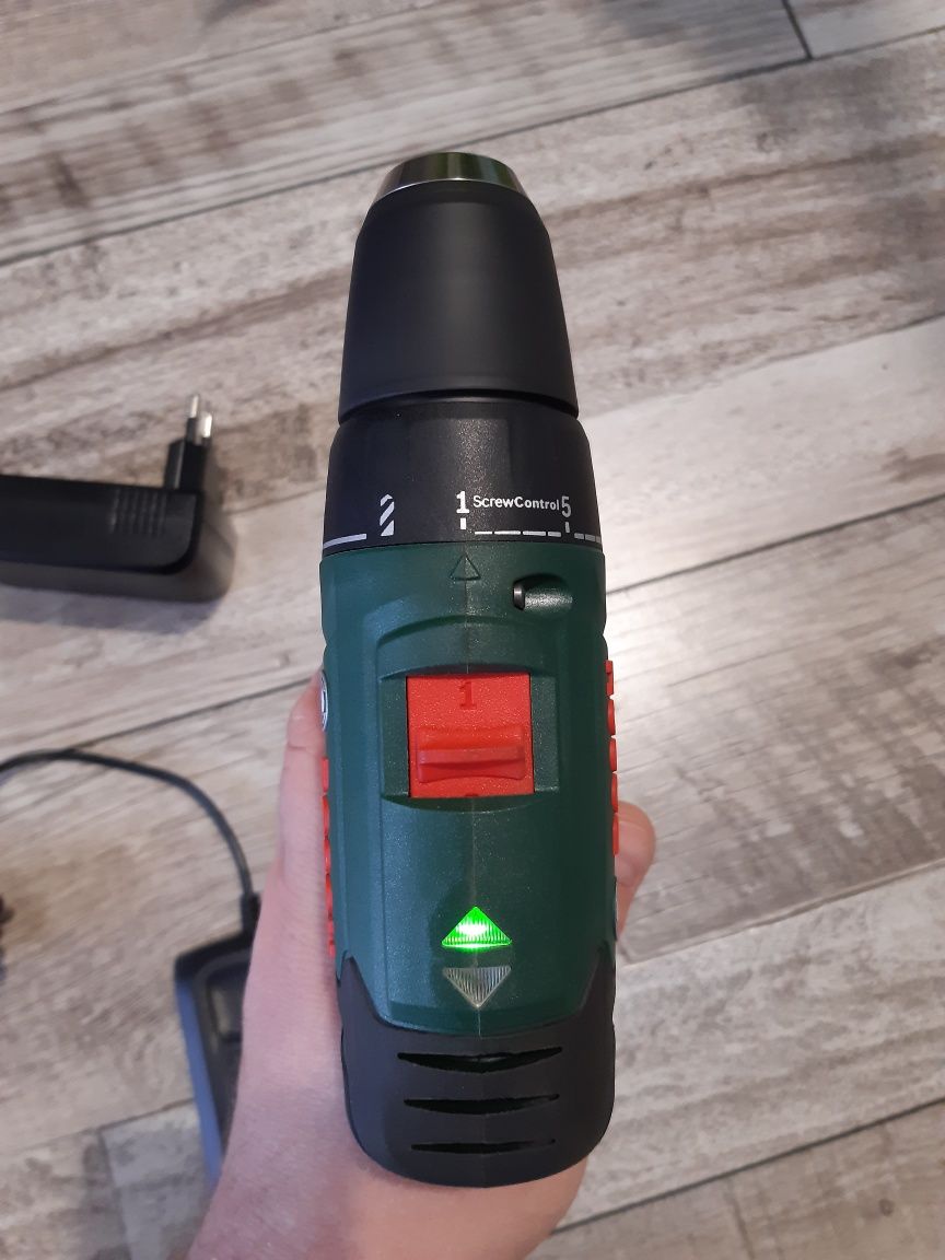 Акумуляторна дриль-шуруповерт Bosch PSR 1440 LI-2