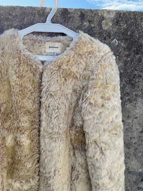Casaco de pelo Bershka