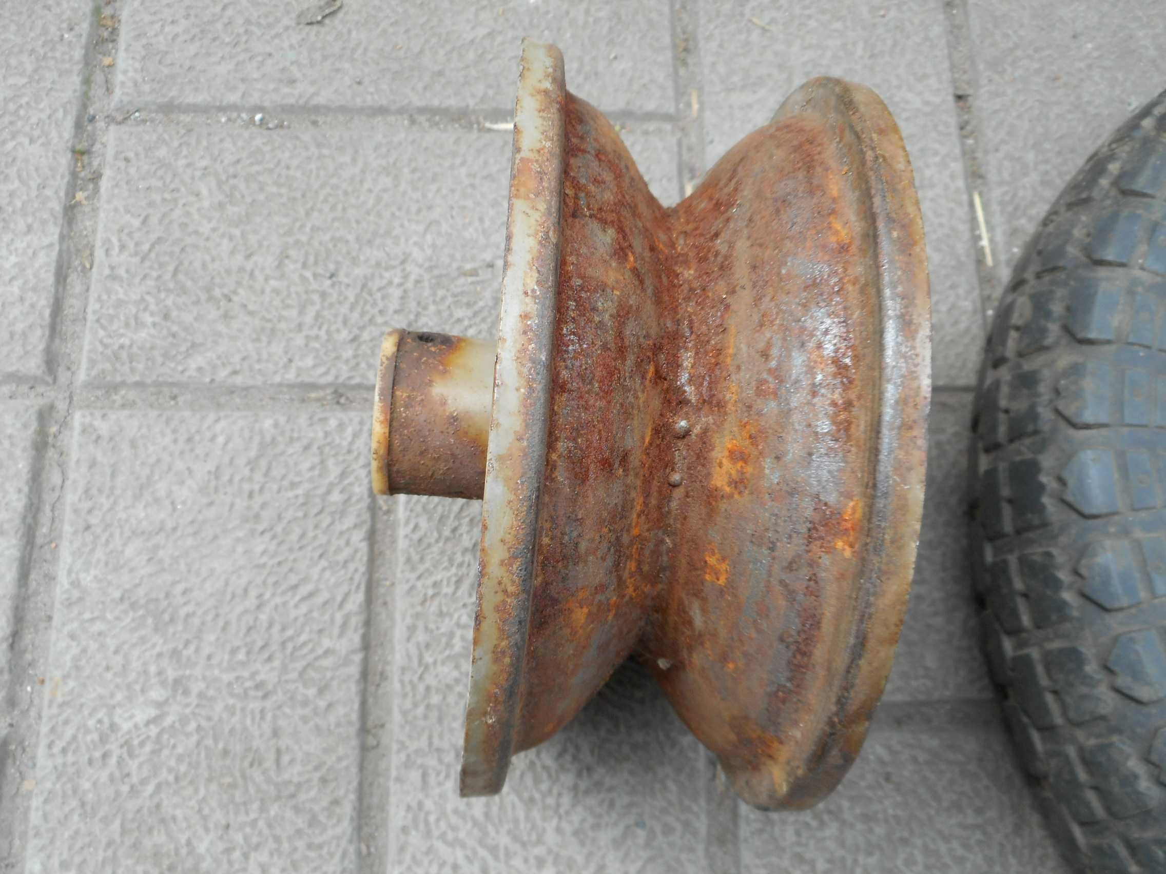 Колесо до садовой  тачки  4.00-6 13''x4.00''-6''