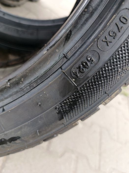 Nowe opony letnie 235/45/17 Kleber 2 sztuki 24r