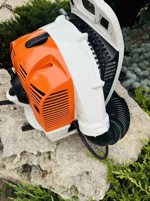 Dmuchawa spalinowa plecakowa Stihl BR350 BR 350 super stan