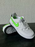 Дитячі кросівки Nike Air Force 1 (EUR 27,5, 16,5 см, оригінал)