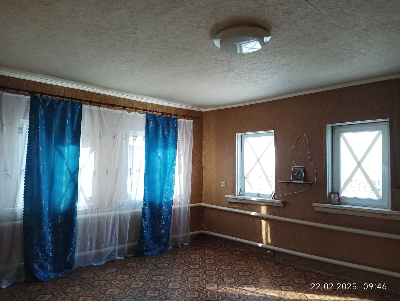Продам.. дом в Мерефе (р-н Артёмовка).