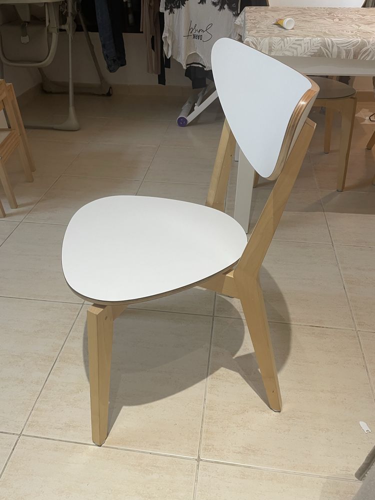 Cadeiras ikea como novas